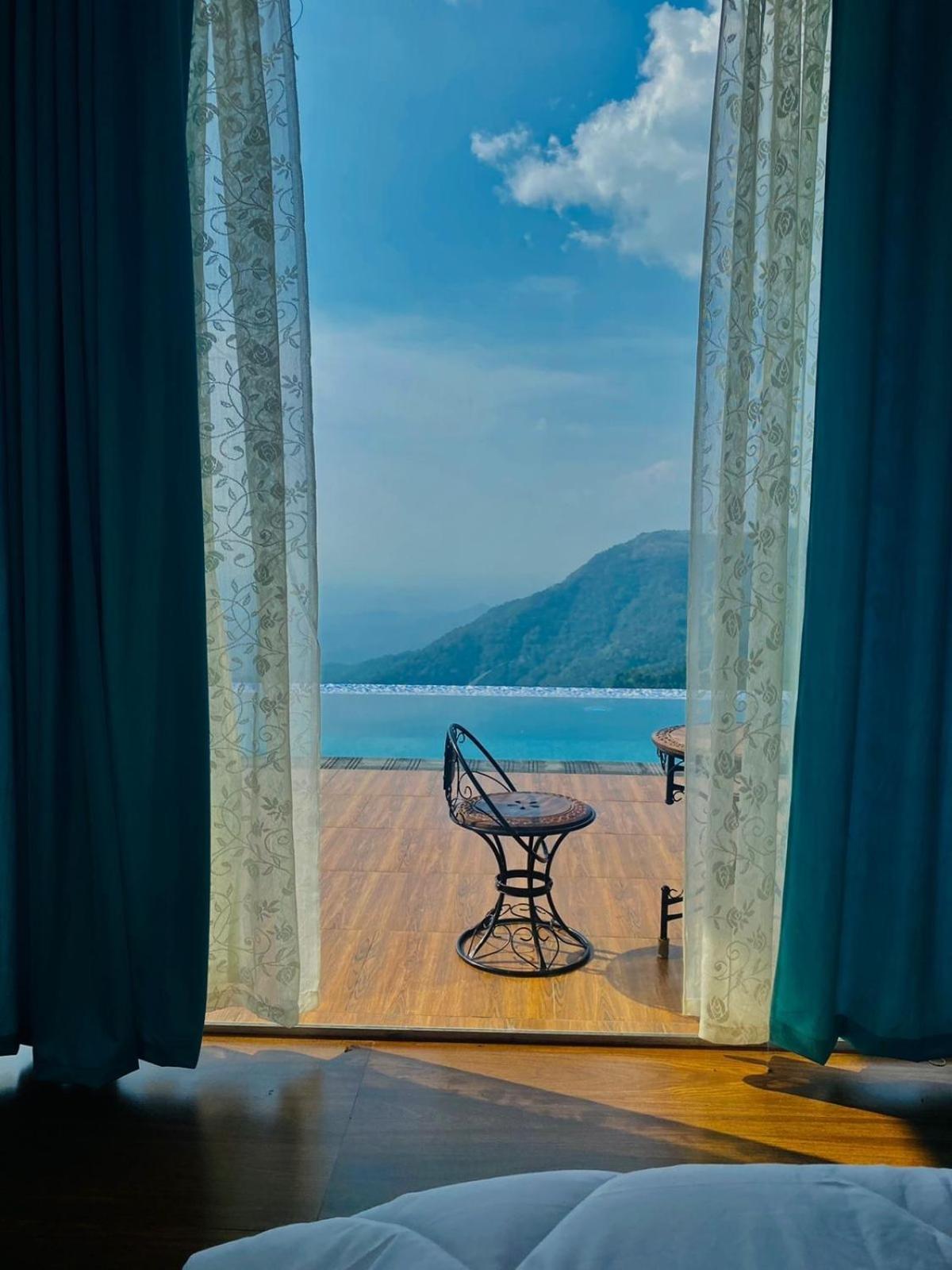Durrah Hillview Villa Kakkadampoyil Exterior foto